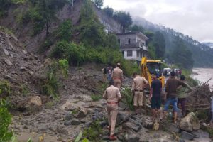 Uttarakhand Cloudburst: Rescue Ops Continue in Chamoli as Houses, Shops Damaged; One Missing, One Trapped