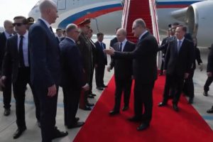 Putin Arrives in Tianjin to Attend 2025 SCO Summit with High-Level Delegation