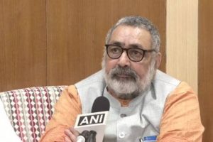 Giriraj Singh Targets VP Candidate Sudershan Reddy Over Meeting With Lalu Prasad