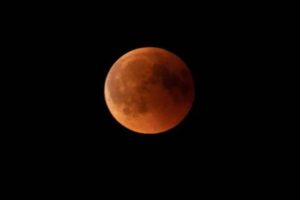 India to Witness Rare ‘Blood Moon’ Tonight During Total Lunar Eclipse
