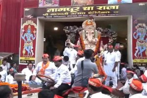Visarjan procession for Nagpur Cha Raja immersion begins in Nagpur